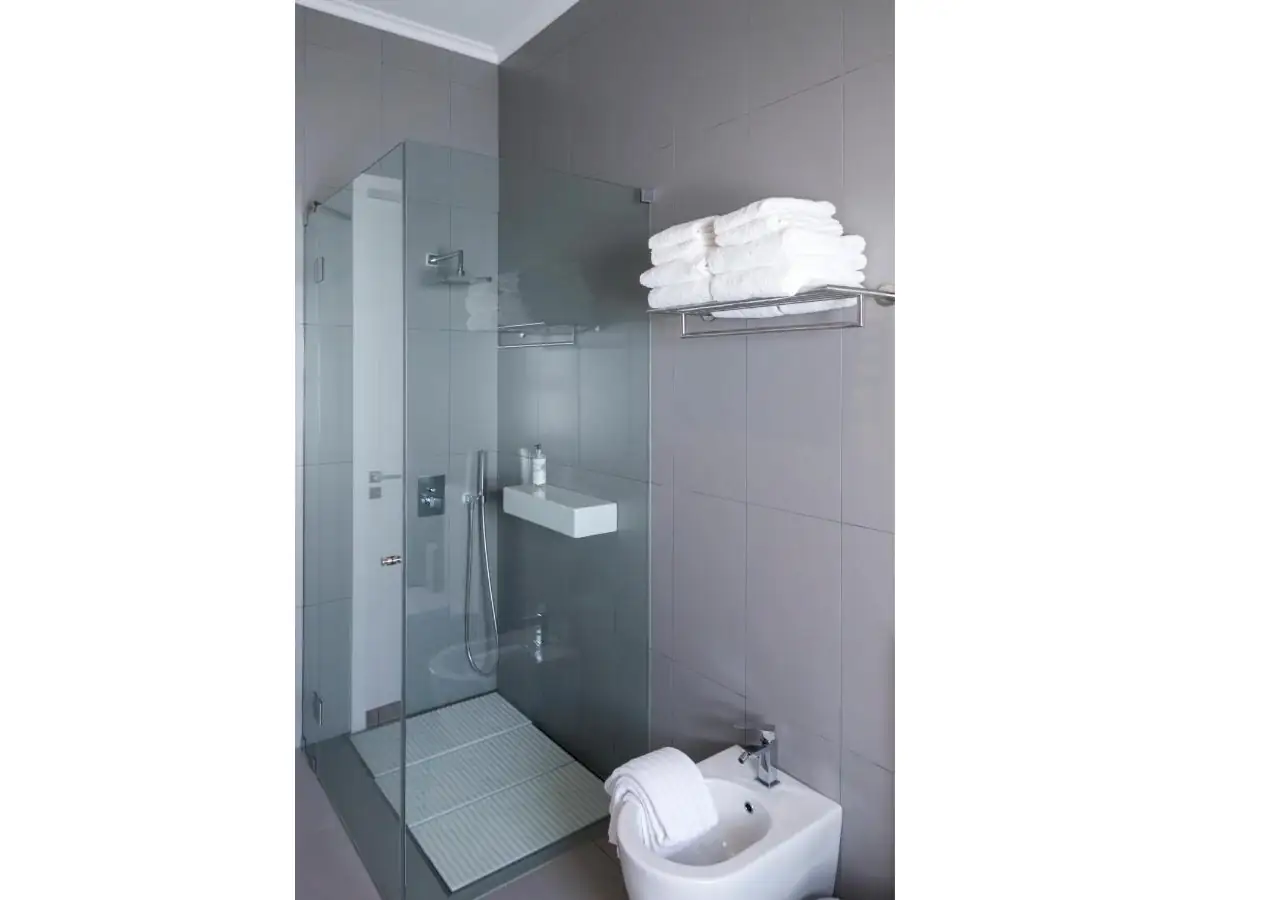 Quinta do Jasmin Villa bathroom